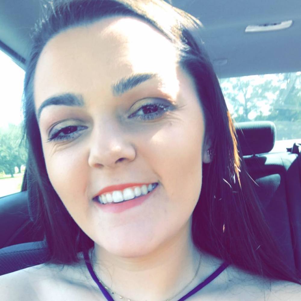 Meet your Posher, Abigail